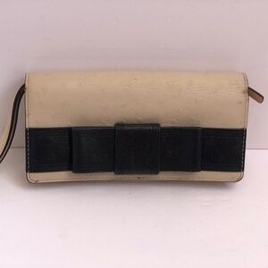 Kate Spade new York Wristlet Wallet Clutch Leather